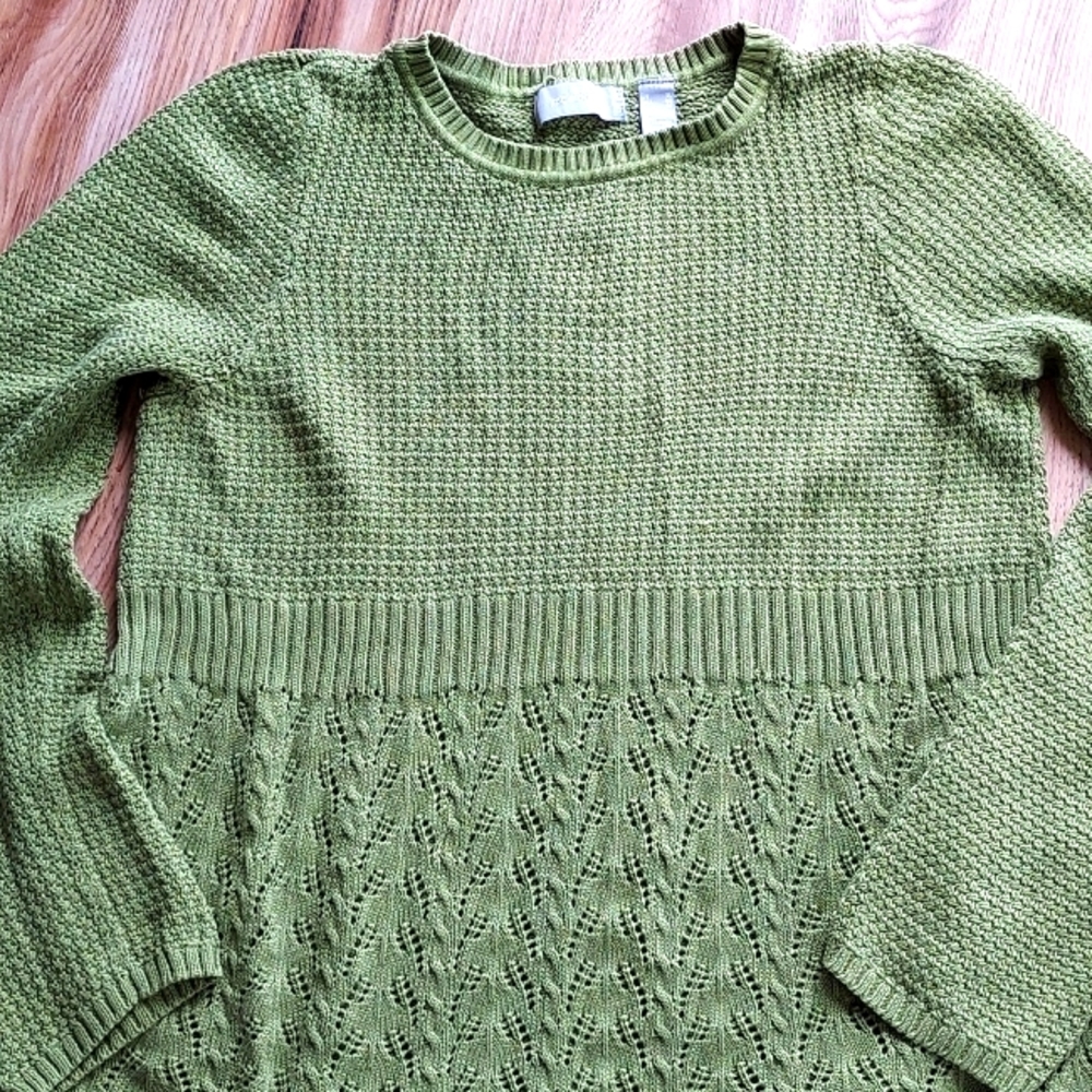 ⭐️KNIT SWEATER